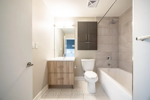 Additional image 12 of 180 Fairview Mall Dr Unit 205