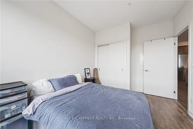 Additional image 24 of 2093 Fairview St Unit 2001