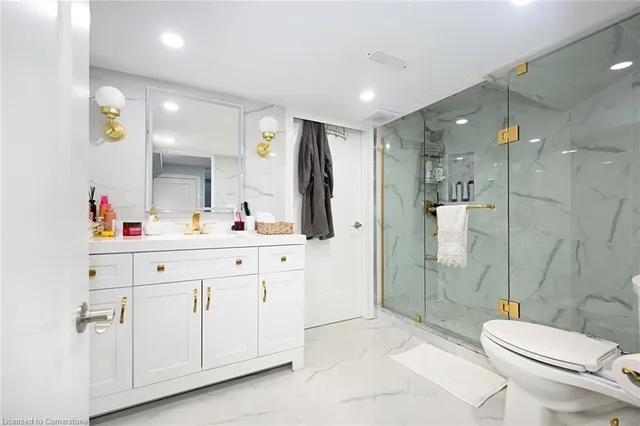 Additional image 31 of 10 Amherst Cir