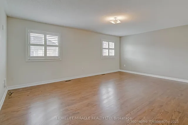 Additional image 12 of 20 Amy Ave