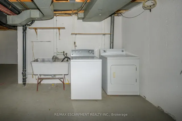 Additional image 28 of 594 Forestwood Cres