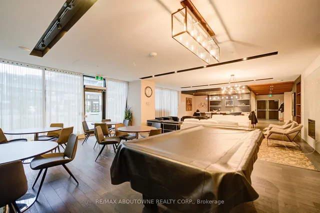 Additional image 33 of 39 Annie Craig Dr Unit 305