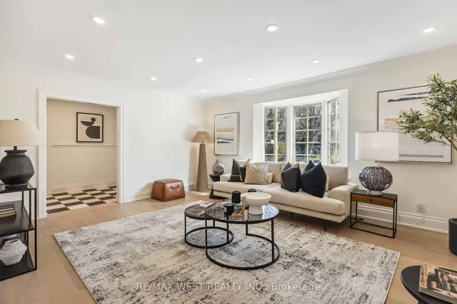 Additional image 5 of 4 Harding Blvd