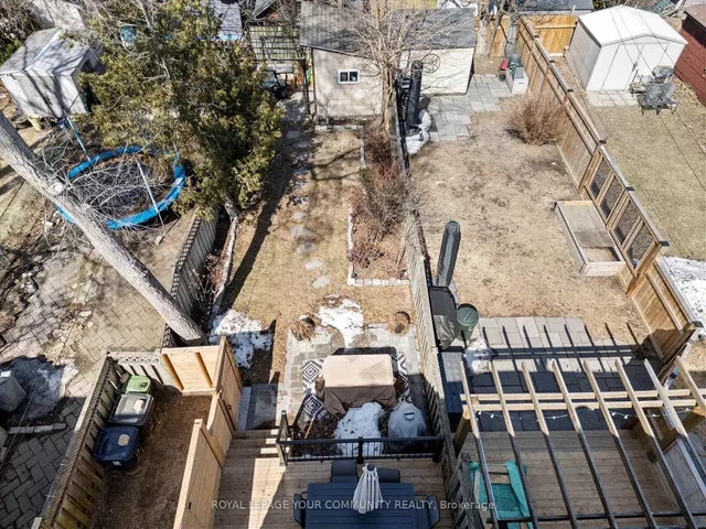 Additional image 44 of 536 Glebeholme Blvd