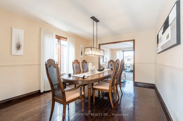 Additional image 10 of 7 Chert Ave