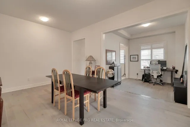 Additional image 6 of 61 Cattail Cres