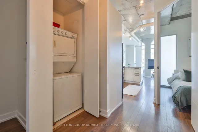 Additional image 23 of 66 Portland St Unit 807