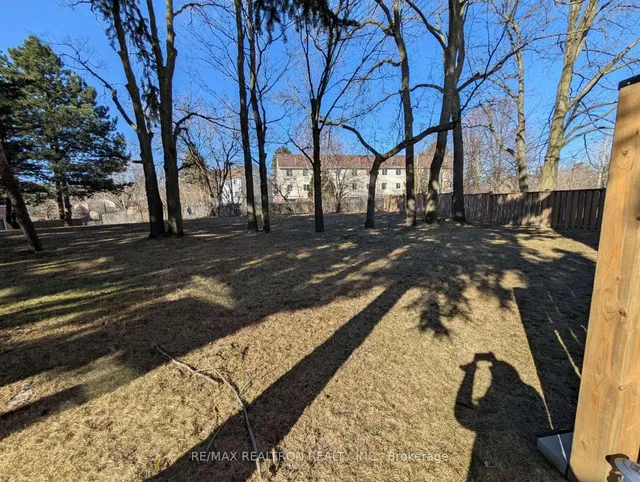 Additional image 33 of 200 Murison Blvd Unit 74