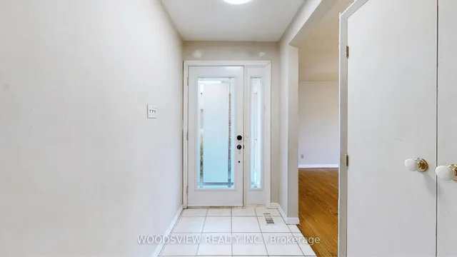 Additional image 8 of 98 Wigmore Dr