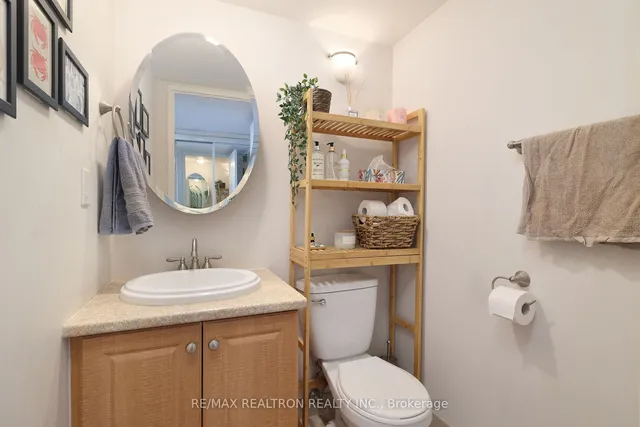 Additional image 28 of 65 Scadding Ave Unit 610