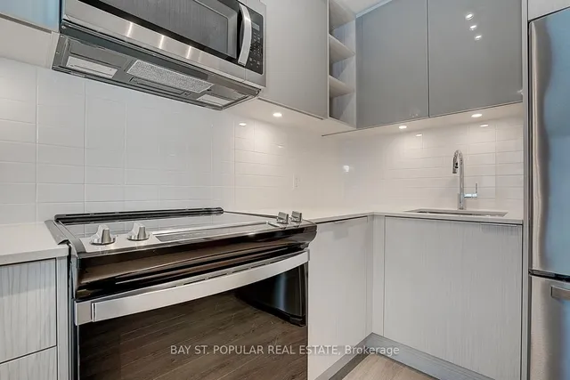 Additional image 12 of 50 Dunfield Ave Unit 812