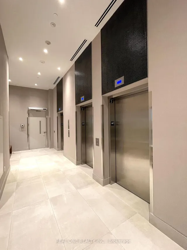 Additional image 4 of 212 KING WILLIAM St Unit 917