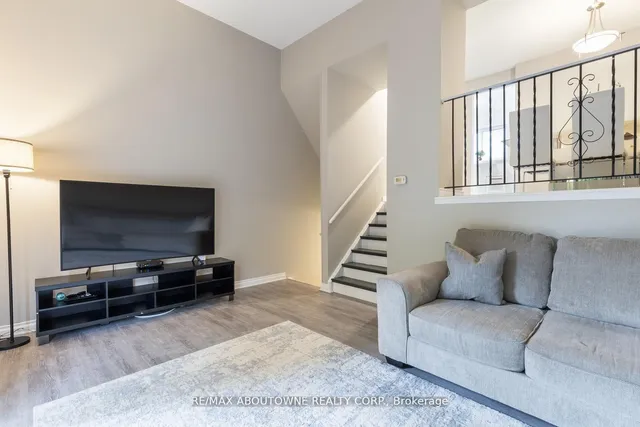 Additional image 9 of 11 Harrisford St Unit 100