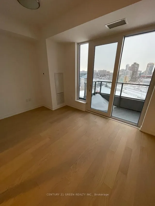 Additional image 6 of 15 Wellington St Unit 703