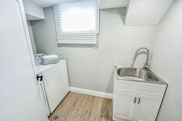 Additional image 38 of 17 Shamrock Crt