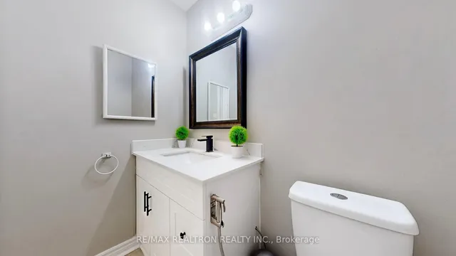 Additional image 19 of 91 Tineta Cres