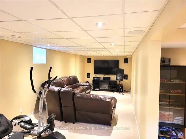 Additional image 31 of 3 Suter Cres