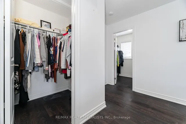 Additional image 27 of 12 Faye St