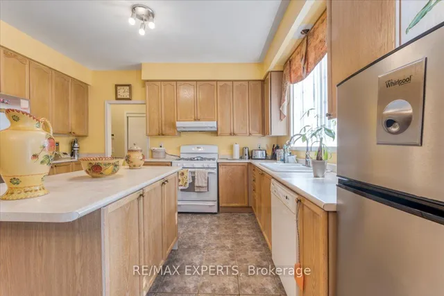 Additional image 23 of 11 Linstock Dr