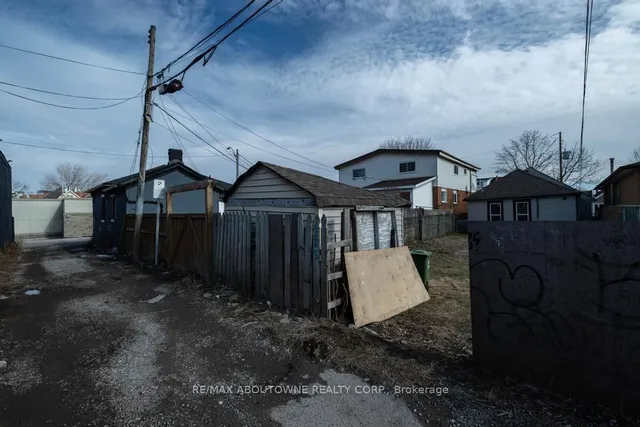 Additional image 21 of 131 West Ave