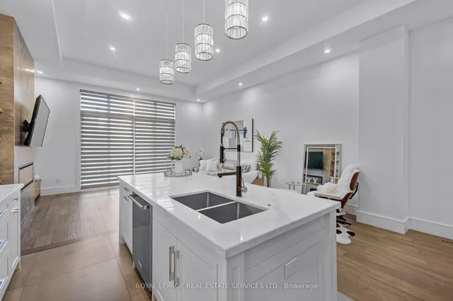 Additional image 21 of 8 Branch Ave