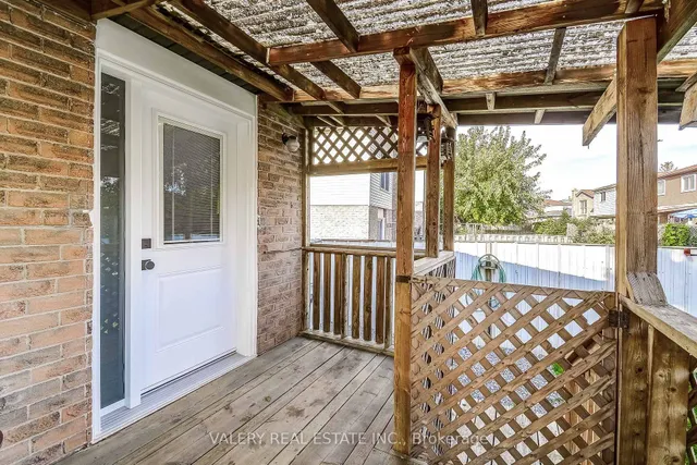 Additional image 32 of 26 Garden Cres