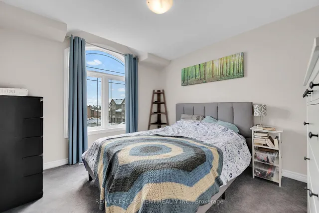 Additional image 24 of 19 Picardy Dr Unit 8