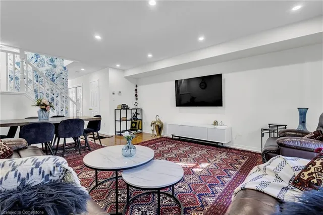 Additional image 21 of 50 Howe Dr Unit 17B