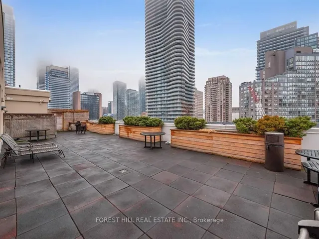 Additional image 33 of 8 Wellesley St Unit PH7