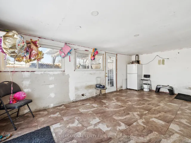 Additional image 28 of 62 Glenmore Cres