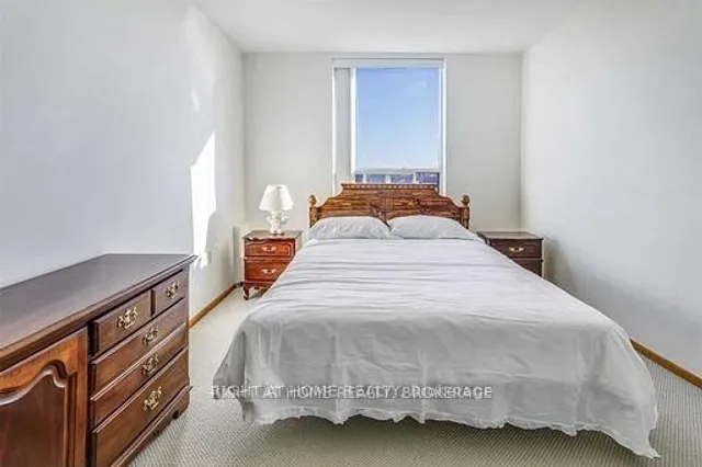 Additional image 6 of 130 Neptune Dr Unit 1601