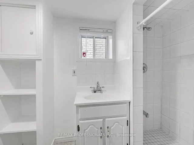 Additional image 24 of 1061 Greenwood Ave