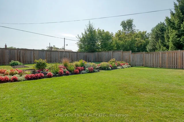 Additional image 33 of 27 Hoover Cres