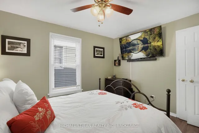 Additional image 22 of 158 Avondale St