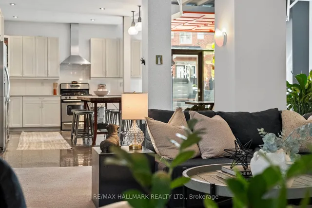 Additional image 17 of 2B Minto St Unit Loft 2