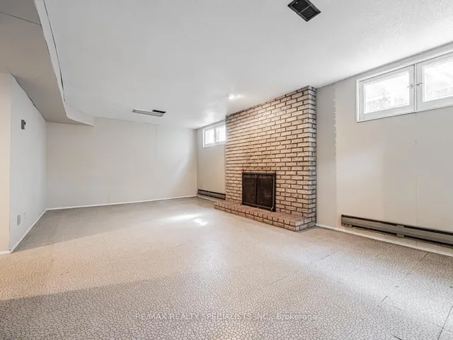 Additional image 27 of 8 Beveridge Dr