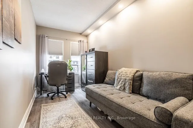 Additional image 19 of 9 Greenbriar Rd Unit 306