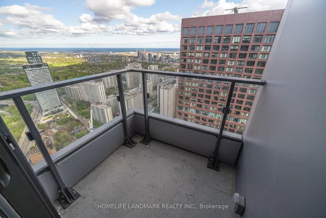 Additional image 21 of 395 Bloor St Unit 5001