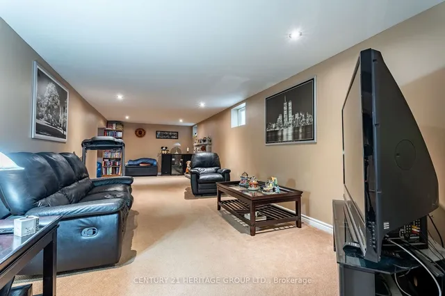 Additional image 30 of 54 Sherwood Rise