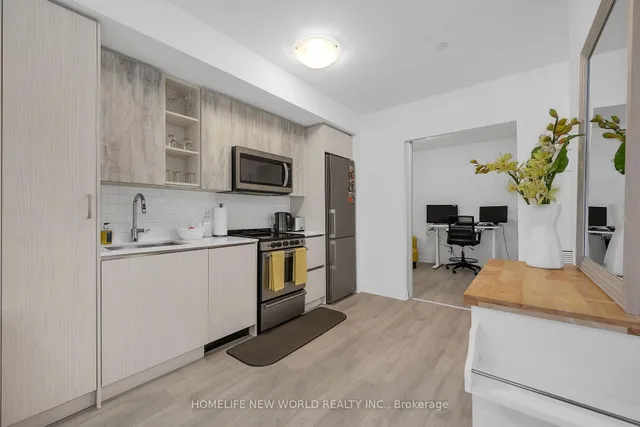 Additional image 6 of 251 Manitoba St Unit 412