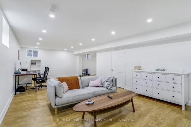 Additional image 18 of 918 Savoline Blvd