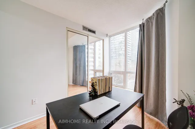 Additional image 20 of 1055 Bay St Unit 603