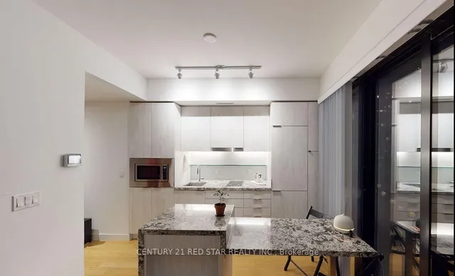 Additional image 21 of 215 Queen St Unit 703