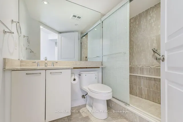 Additional image 12 of 140 Simcoe St Unit 1520