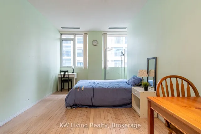 Additional image 16 of 555 Yonge St Unit 404