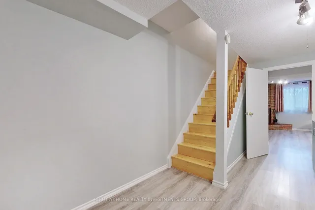 Additional image 23 of 187 Robert Hicks Dr