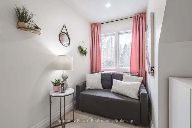 Additional image 30 of 18 Palomino Dr