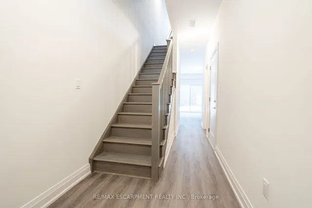 Additional image 4 of 16 CLEAR VALLEY Lane