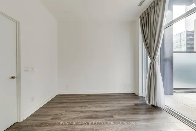 Additional image 21 of 20 Edward St Unit 406