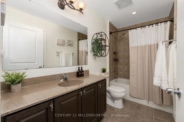 Additional image 20 of 9 George St Unit 2607